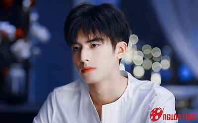 Tống Uy Long tái hợp tình cũ, nhan sắc nhà gái không kém cạnh Đàm Tùng Vận?