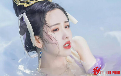 Trần Đô Linh chảy máu mũi trong lúc diễn cảnh mập mờ với bạn trai Dương Tử