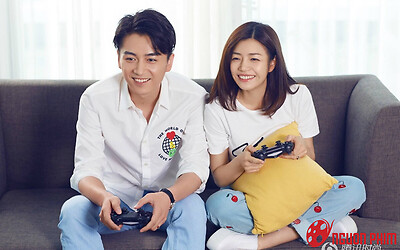 Trần Nghiên Hy bị tố giả tạo, lợi dụng việc bố mất để bôi nhọ Trần Hiểu