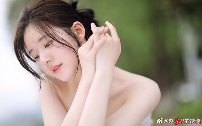 Trạng thái bất ổn của Triệu Lộ Tư