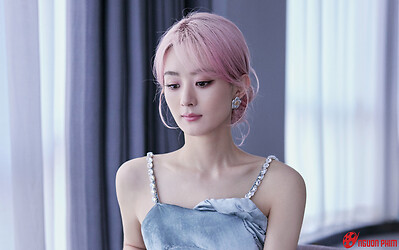 Triệu Lệ Dĩnh bị đoàn phim Tương Viên Lộng cô lập?