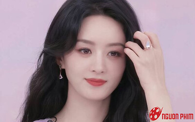 Triệu Lệ Dĩnh chứng minh tầm ảnh hưởng đẳng cấp 'nữ hoàng', Dương Mịch nhìn chỉ biết ước