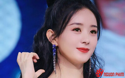 Triệu Lệ Dĩnh công khai nói lời yêu với một người, danh tính lộ ra ai cũng khen xứng đáng