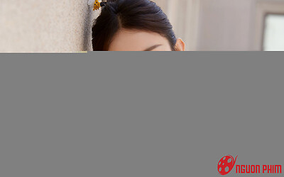 Triệu Lệ Dĩnh ghi điểm nhờ pha xử lý cực tinh tế trước hành vi thái quá của người đàn ông lạ mặt