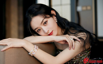 Triệu Lệ Dĩnh khiến một sao hạng A nổi tiếng mê đắm