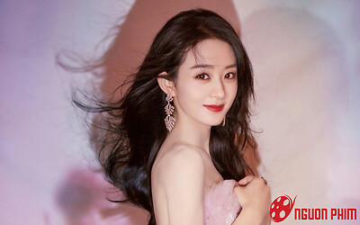 Triệu Lệ Dĩnh khoe 'gia tài' khủng sau gần 10 năm debut