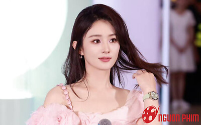 Triệu Lệ Dĩnh lộ ảnh hẹn hò với tình trẻ kém tuổi, Phùng Thiệu Phong giờ chỉ còn là quá khứ