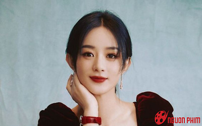 Triệu Lệ Dĩnh lộ ảnh thân mật với trai lạ, Vương Nhất Bác đã hết cơ hội?