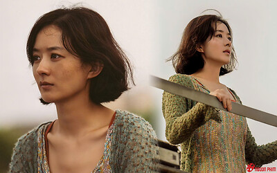 Triệu Lệ Dĩnh trở mình