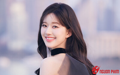 Triệu Lộ Tư bất ngờ bị tố chảnh chọe, không bằng 1 góc Ngu Thư Hân