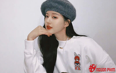 Triệu Lộ Tư bị lộ ảnh 'giường chiếu' với một người đàn ông, danh tính đối phương gây ngỡ ngàng