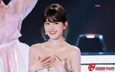 Triệu Lộ Tư 'cứu' nhiều người
