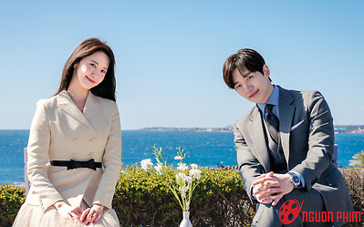 Từng bị 'ném đá' thậm tệ, vì sao khán giả lại 'quay xe' ủng hộ King The Land của YoonA?