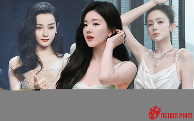 Từng bị xếp vào nhóm nhan sắc phổ biến, Triệu Lộ Tư giờ đẹp ngang ngửa hai nàng mỹ nữ Tân Cương