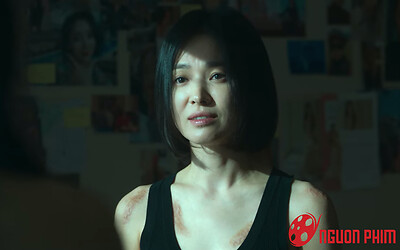 Từng gầy trơ xương vì vai diễn, Song Hye Kyo và Park Min Young bỗng 'lột xác' ngoạn mục