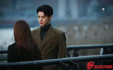 Vương Hạc Đệ đưa vợ chồng bạn thân đi sinh con lúc nửa đêm