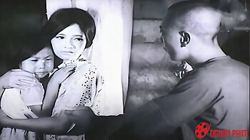 Đứa Con Người Hàng Xóm